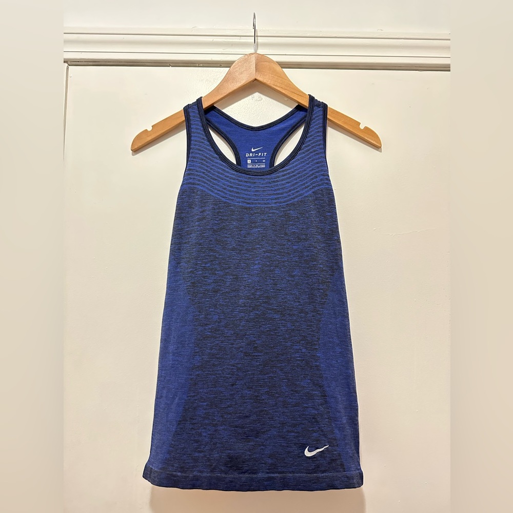 Nike Active Tank